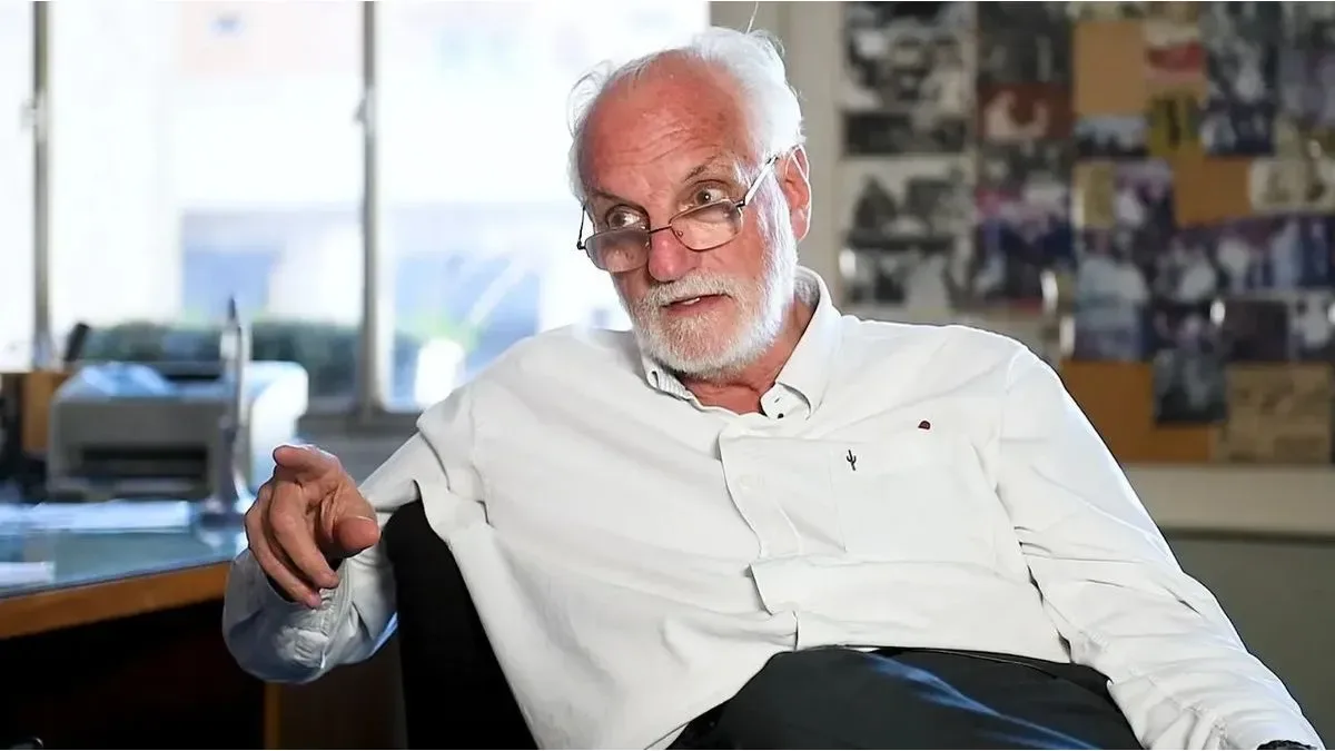 Juan Carlos de Pablo hablando en una entrevista sobre el dólar y el BCRA