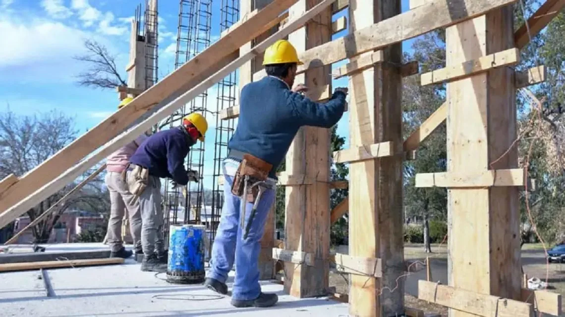 Debate por usar el FGS para reactivar la construcción y sus riesgos