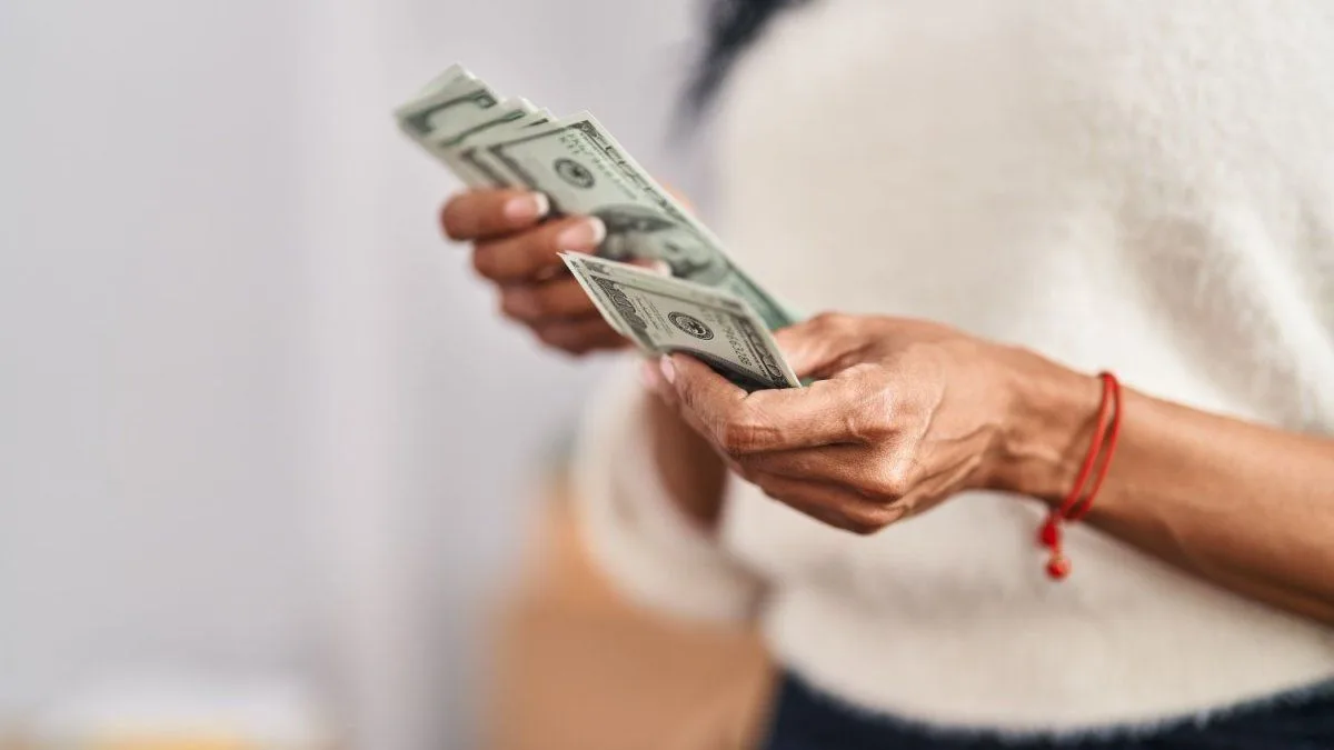 Plazo fijo en dólares: cuánto ganás con u$s500 a 30 días en el Banco Nación