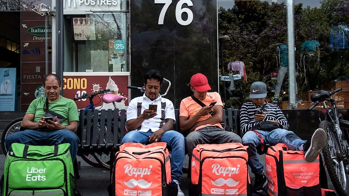 Un repartidor necesita casi 150 entregas al mes para no ser pobre y más de 450 para sostener un hogar